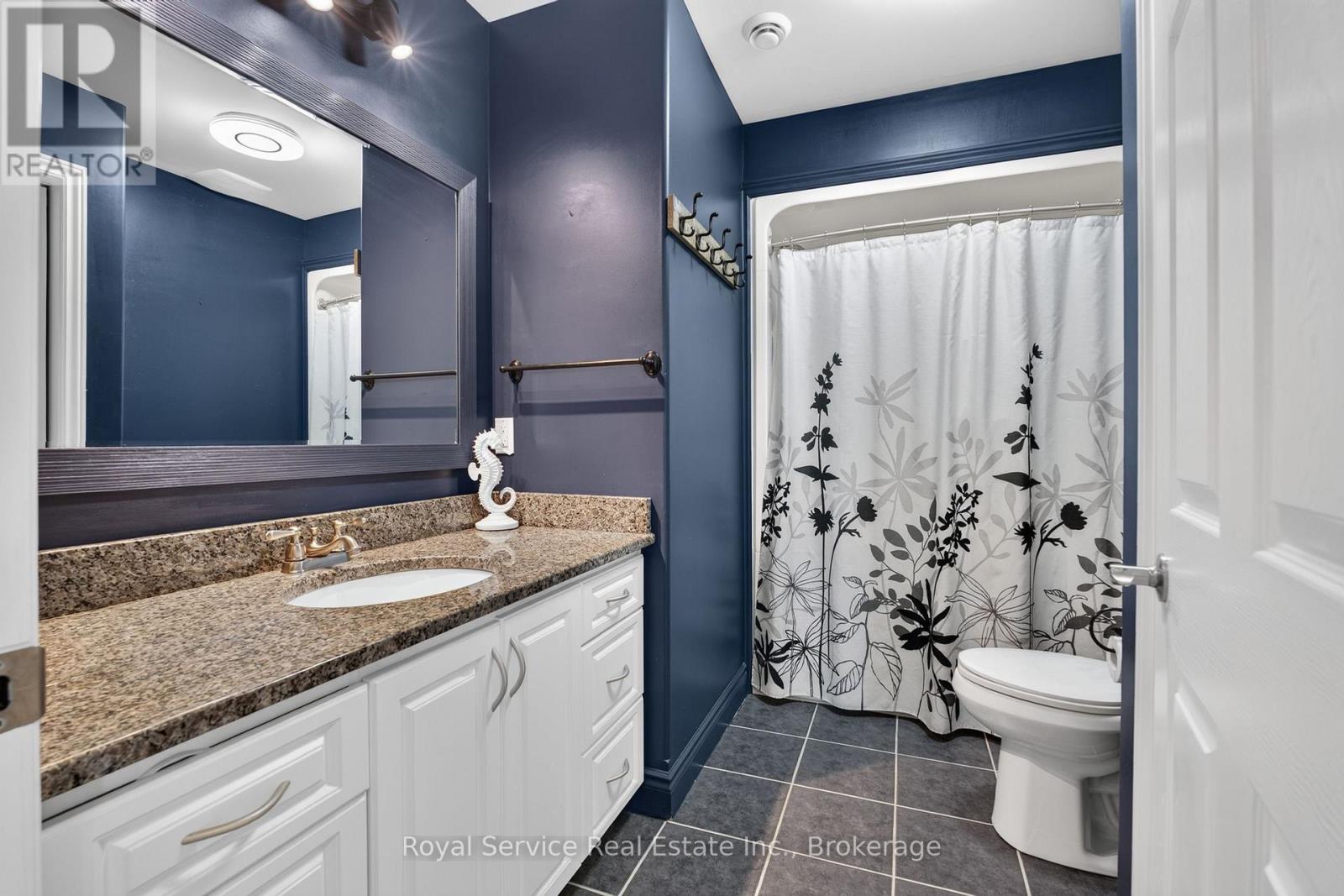 1022 PALACE ROAD - Image 25