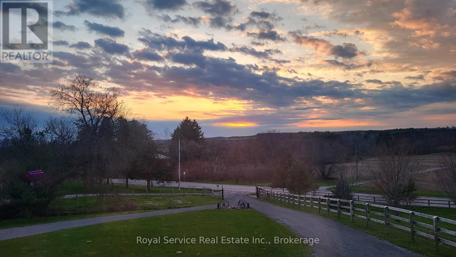 1022 PALACE ROAD - Image 47