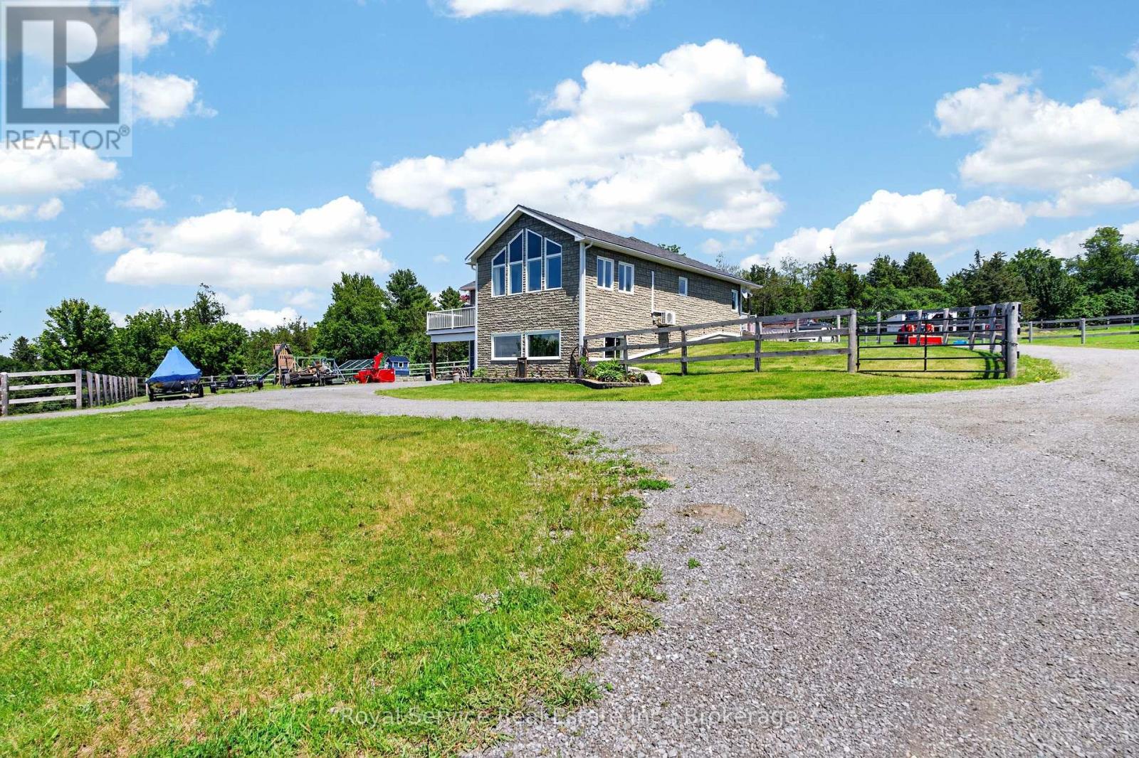 1022 PALACE ROAD - Image 5