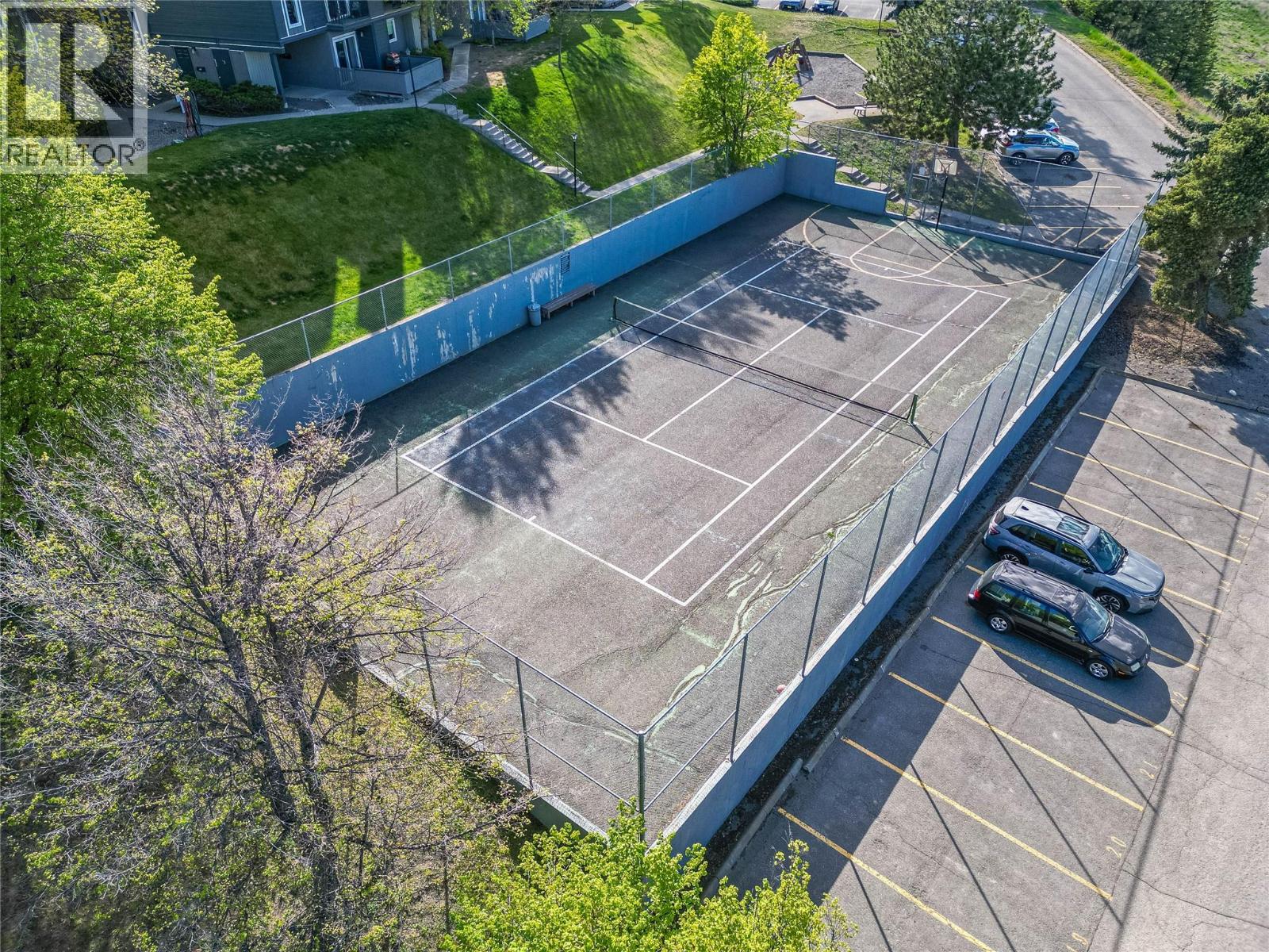 #38 1221 HUGH ALLAN Drive - 27