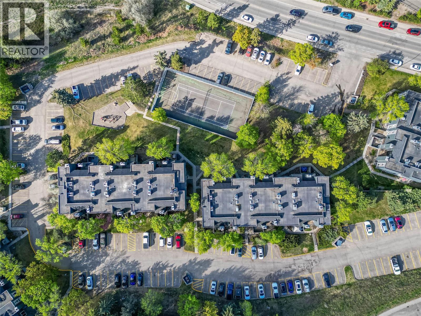 #38 1221 HUGH ALLAN Drive - 31
