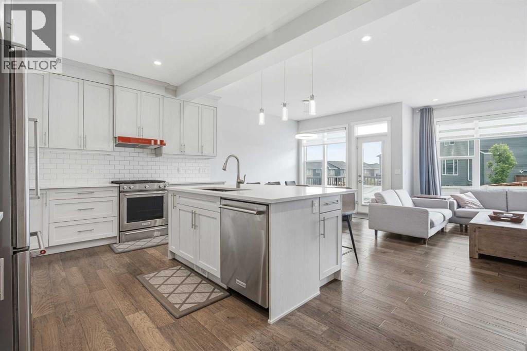 452 Evansglen Drive NW - photo 2