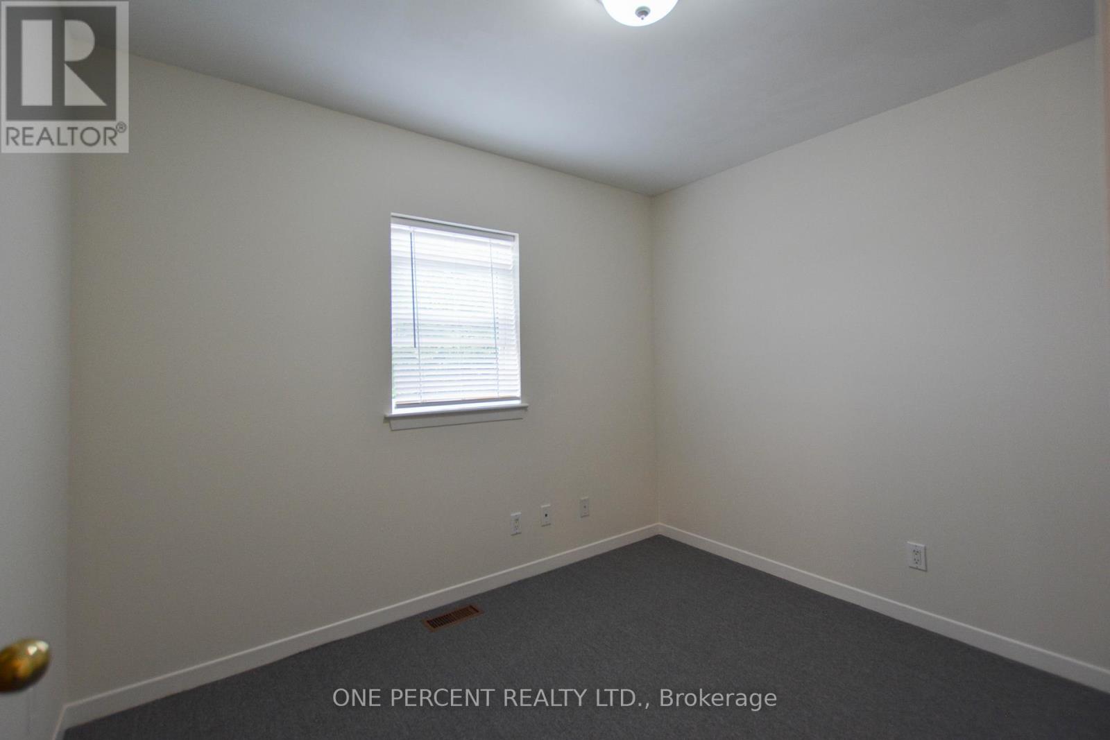 204 SHEPPARD AVENUE W - 16