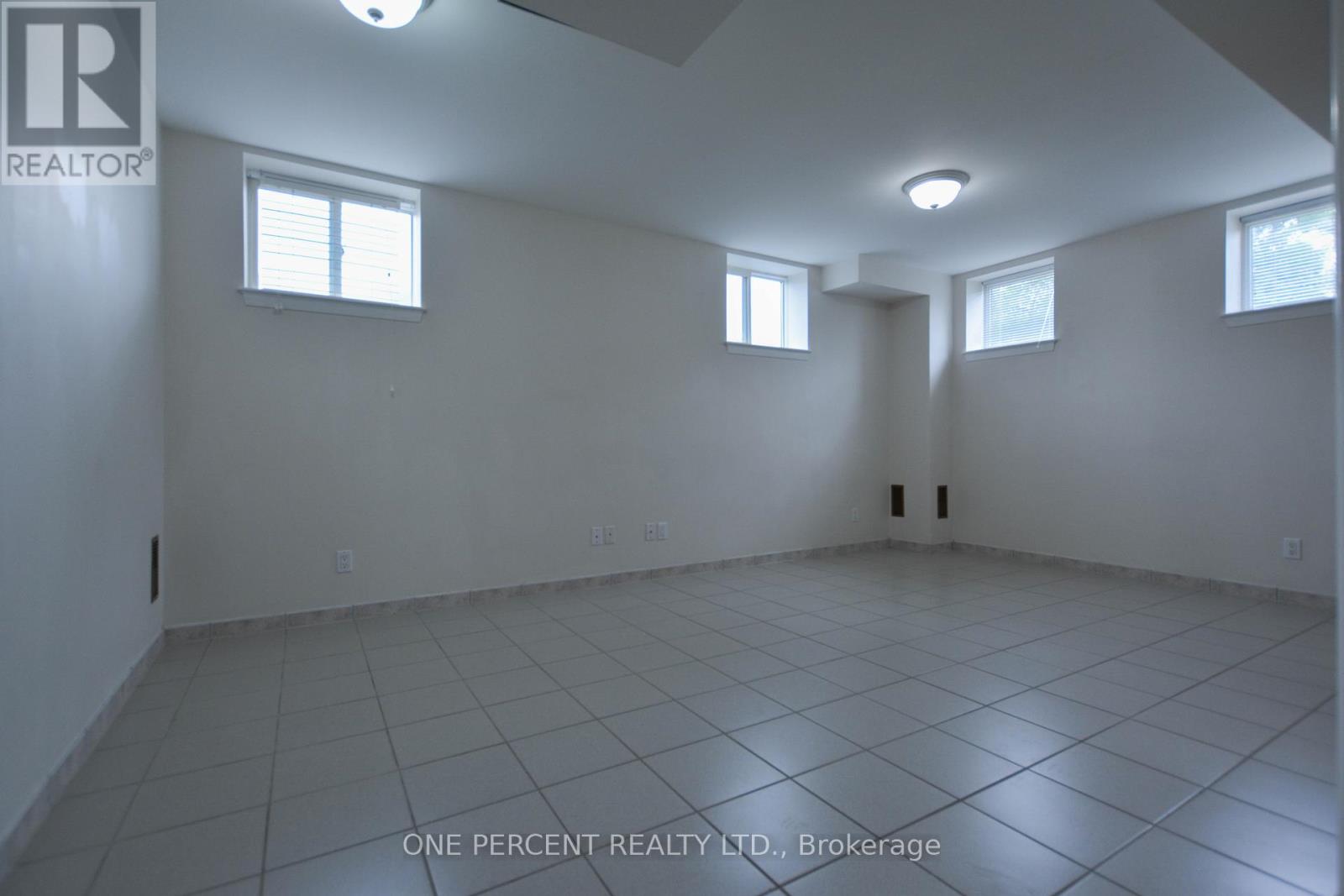 204 SHEPPARD AVENUE W - 29