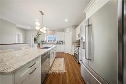 13 Bow Water Drive, Winnipeg, MB R3X0M9 Photo 11
