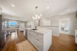13 Bow Water Drive, Winnipeg, MB R3X0M9 Photo 14