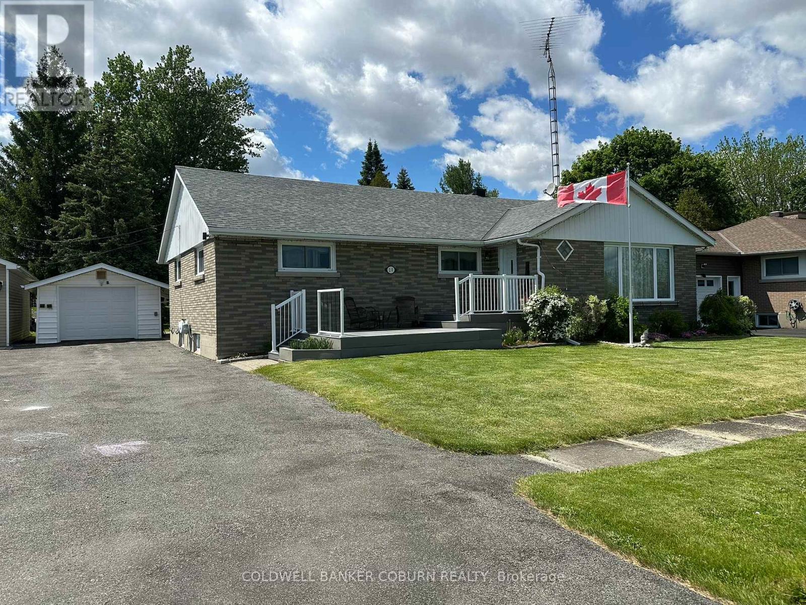 20 ELIZABETH DRIVE - 1