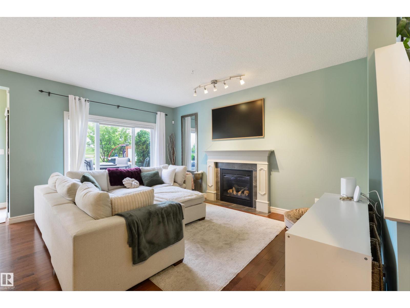 1375 113 ST SW - 7