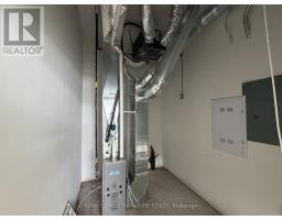 6 - 200 Dissette Street, Bradford West Gwillimbury, ON M3Z3G8 Photo 9