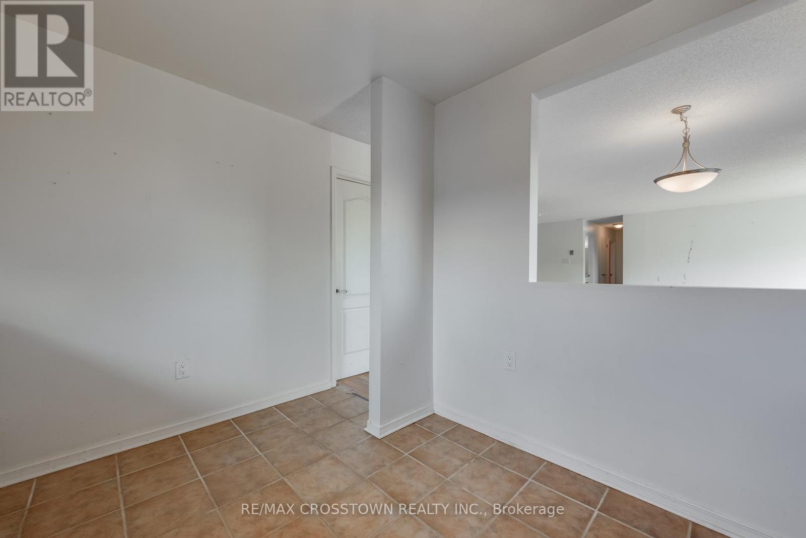 #303 1 QUAIL CRESCENT - 20