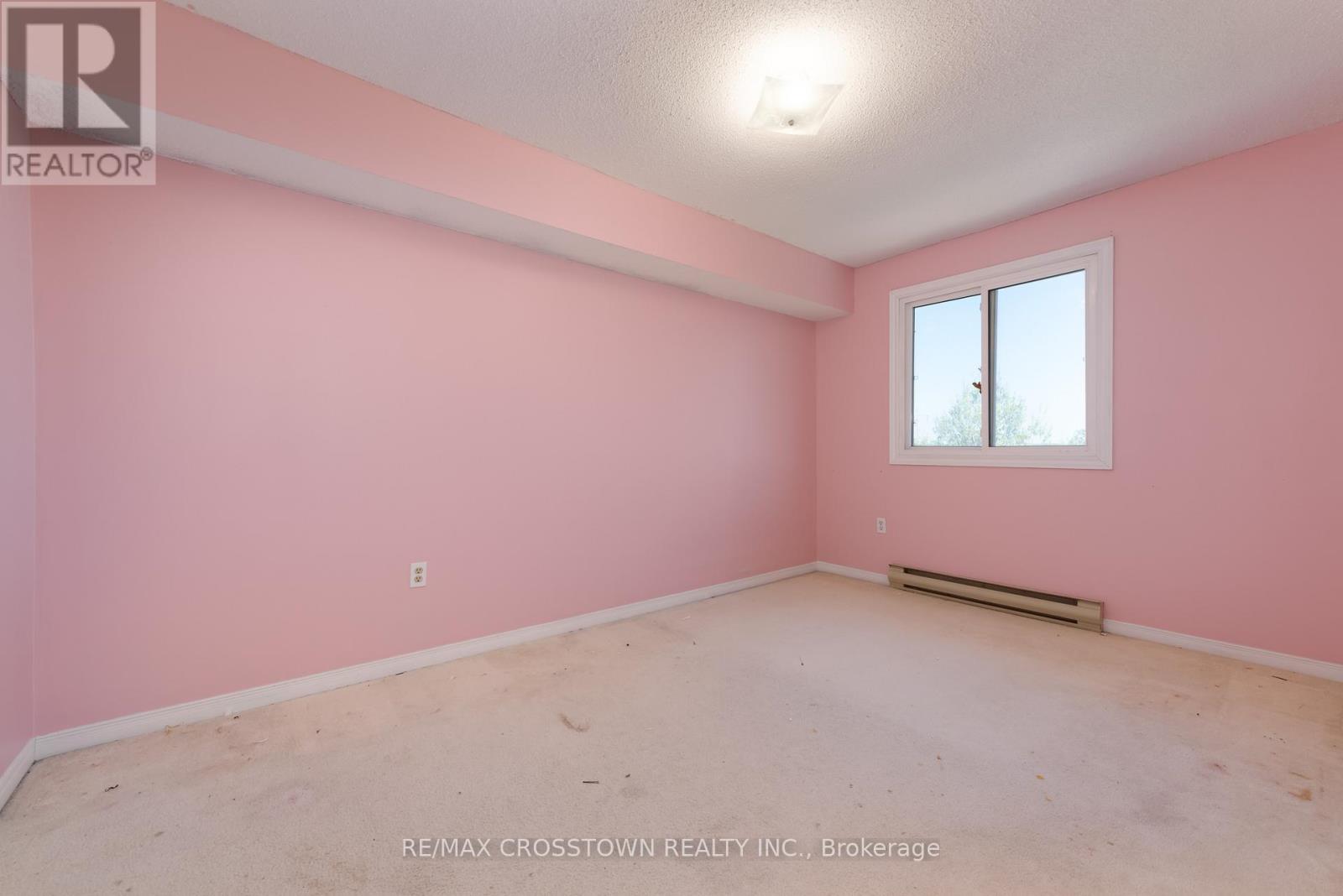 #303 1 QUAIL CRESCENT - 25