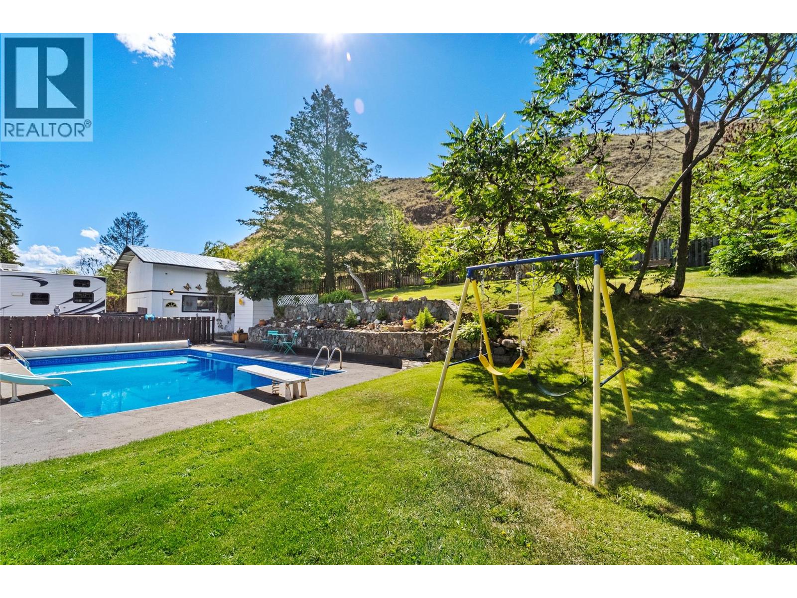 6860 Watson Drive W - Image 32