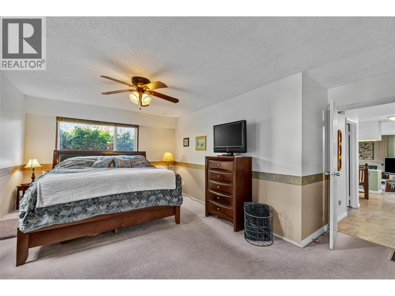6860 Watson Drive W - Image 21
