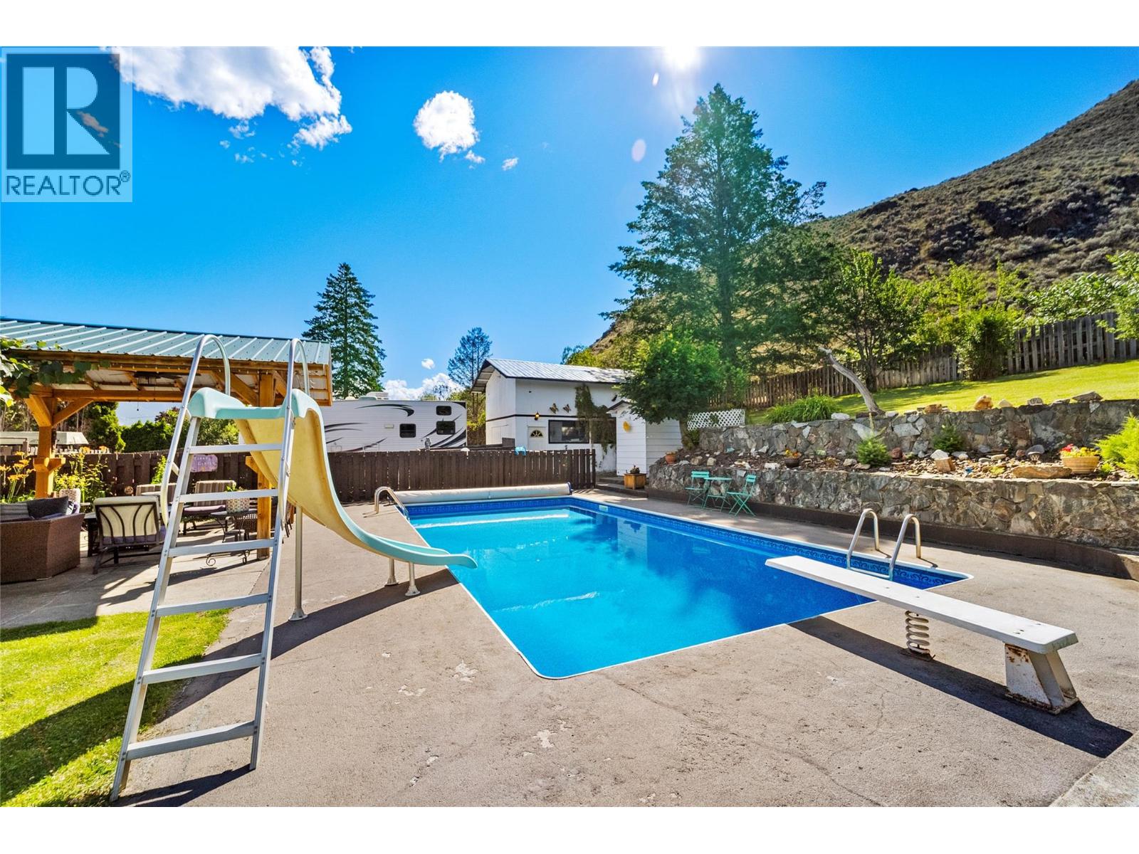 6860 Watson Drive W - Image 3