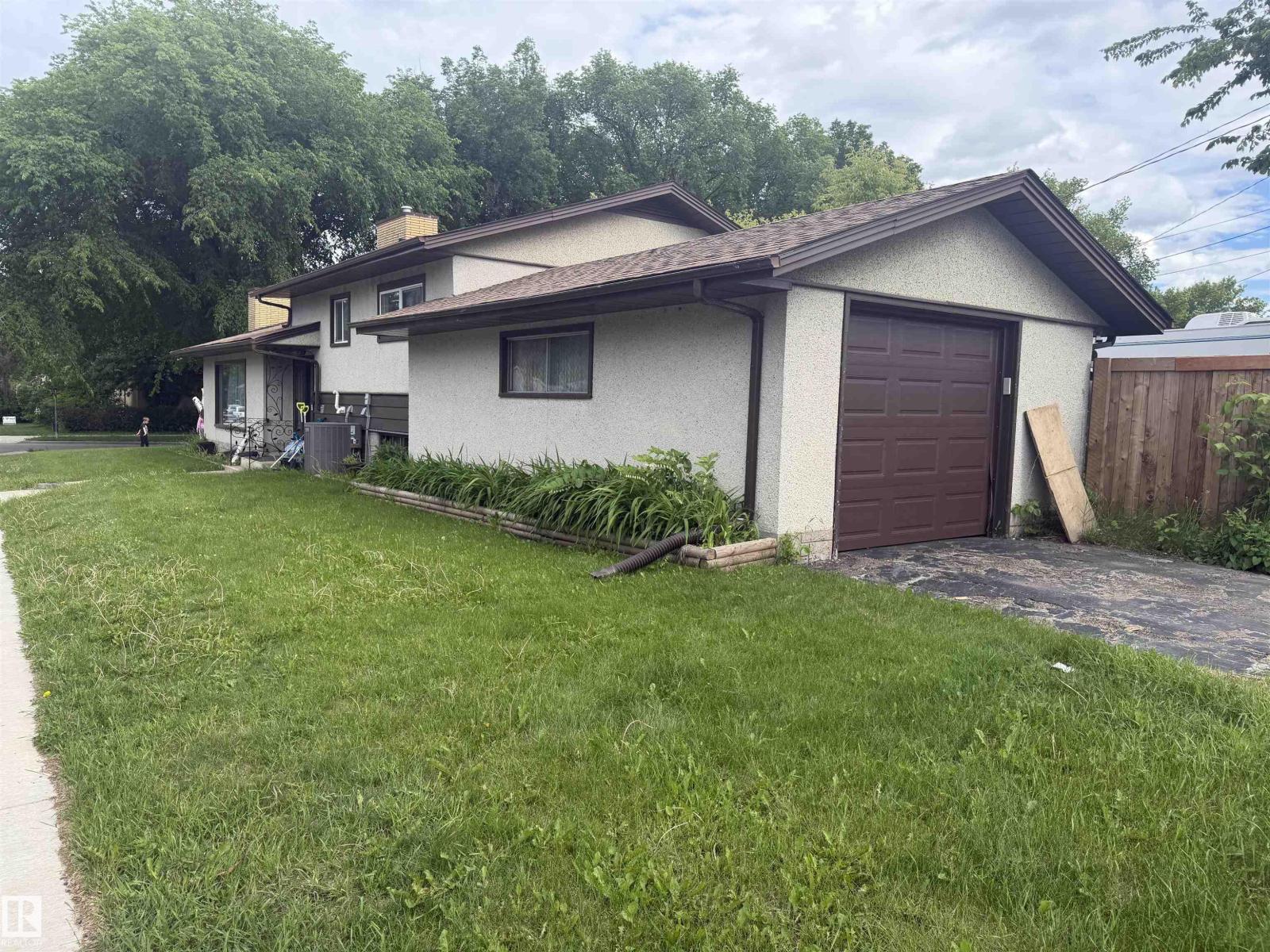 5303 119 AV NW - photo 3