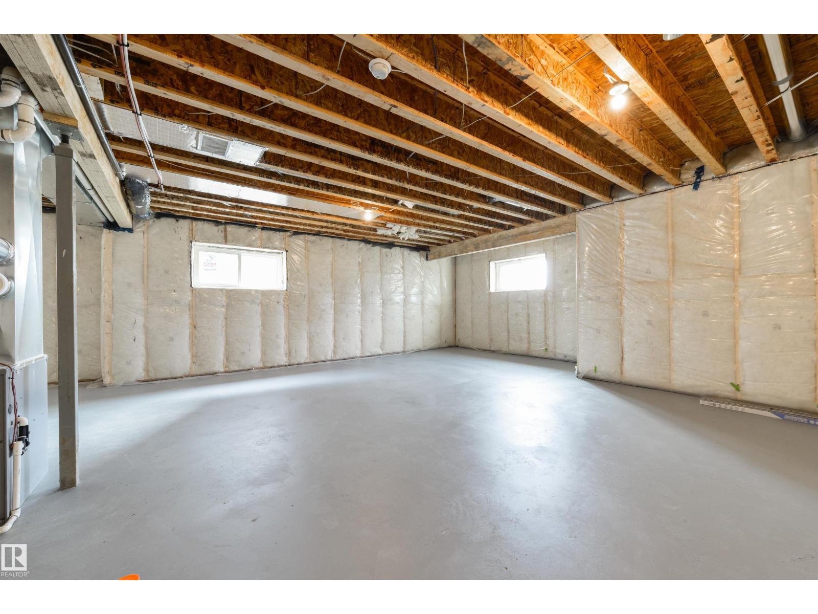 5223 47 AV — photo 43