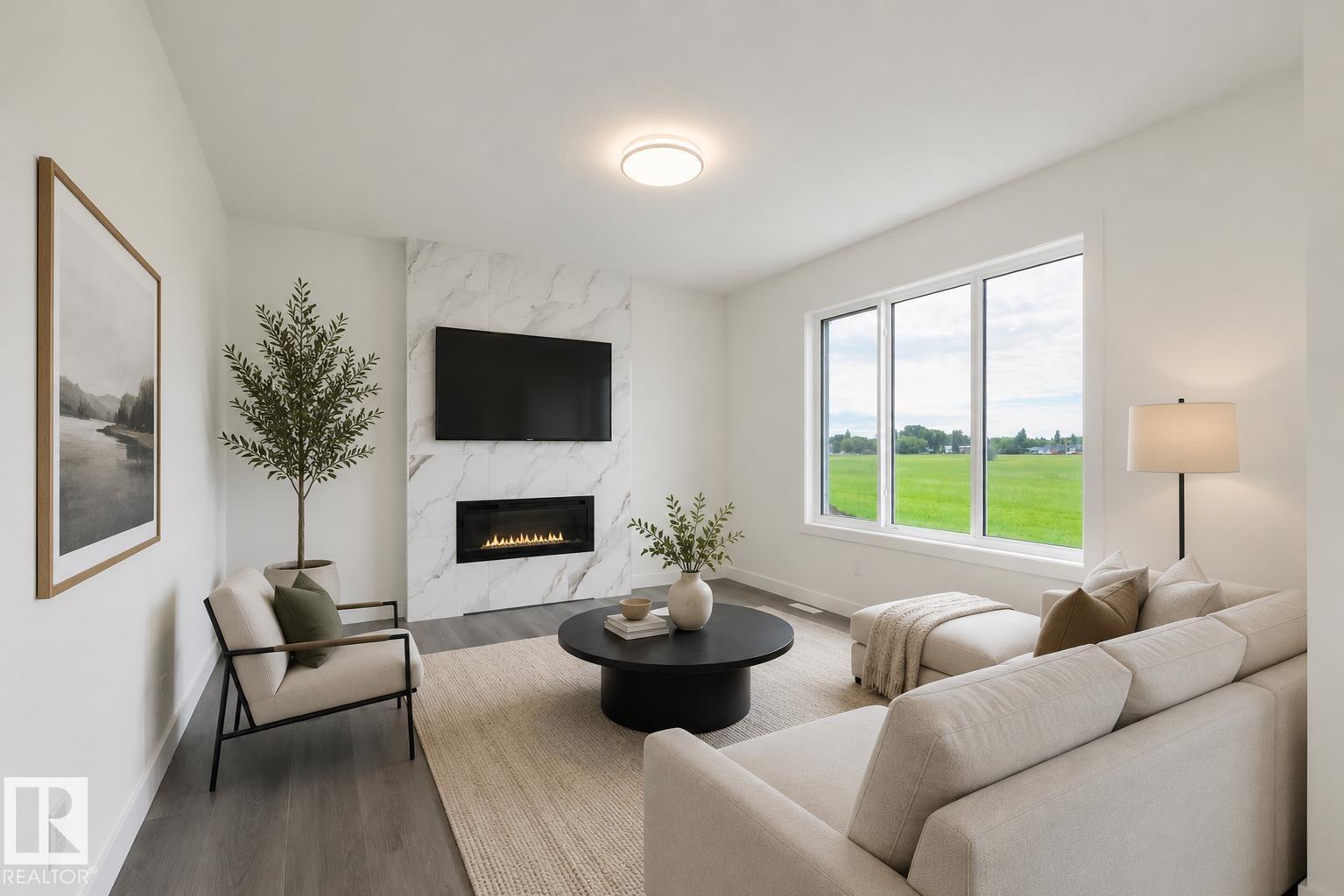 5223 47 AV — photo 16