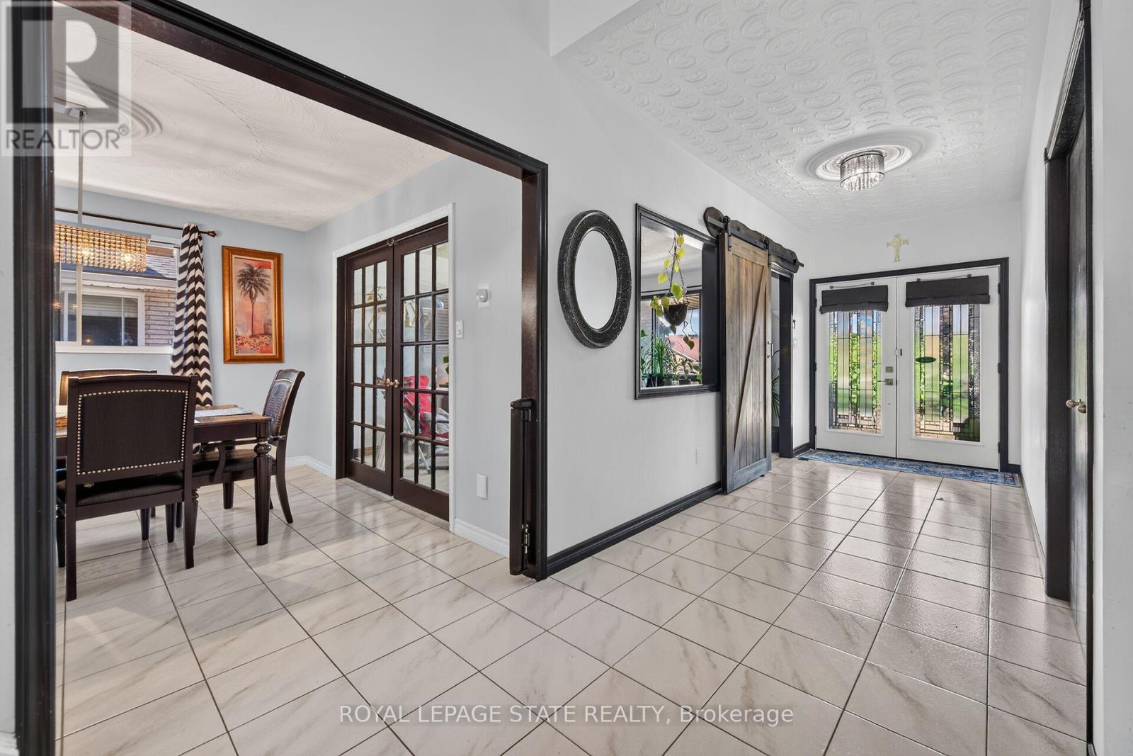 15 ELLEN AVENUE - 14