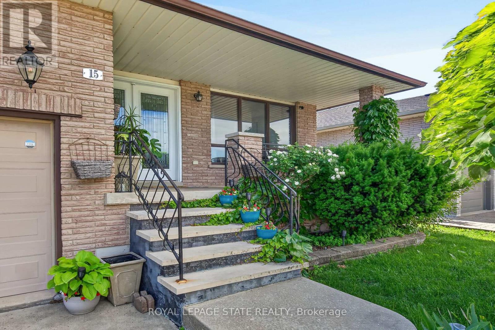 15 ELLEN AVENUE - 3
