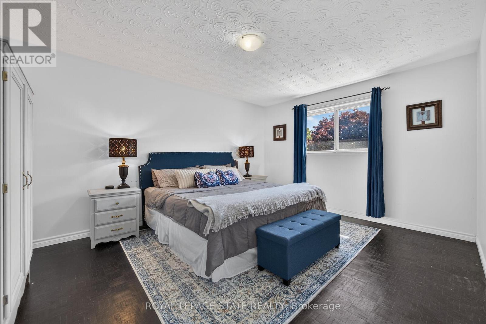 15 ELLEN AVENUE - 31