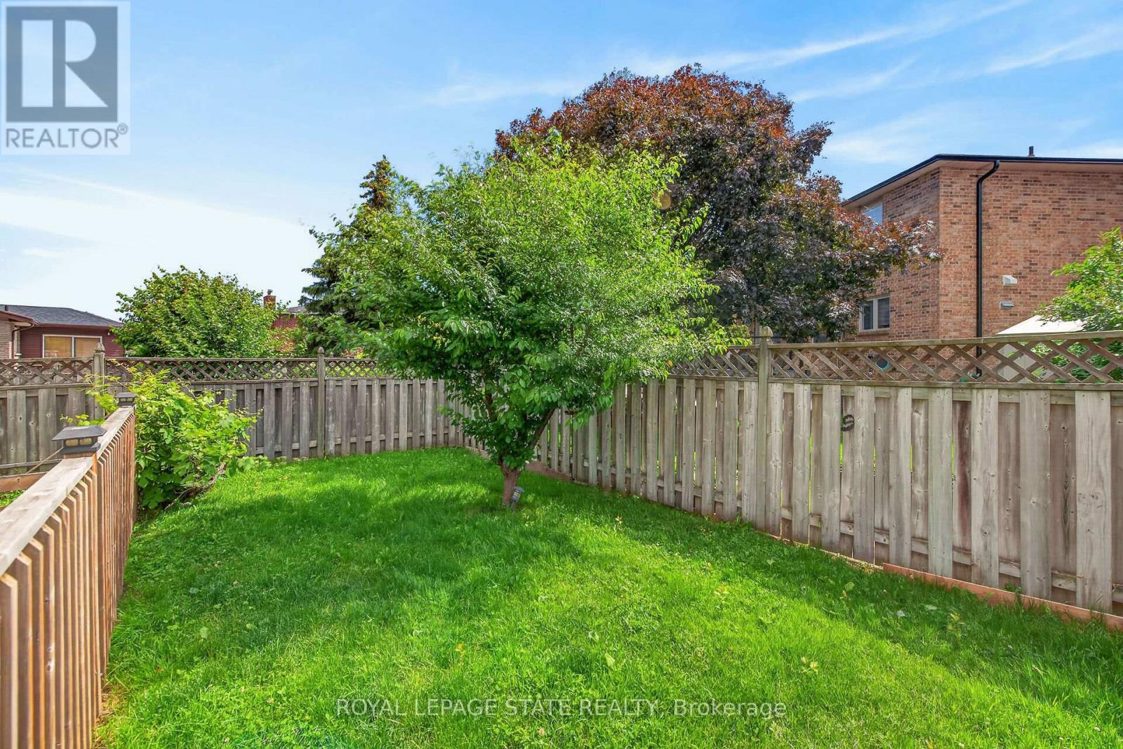 15 ELLEN AVENUE - 38