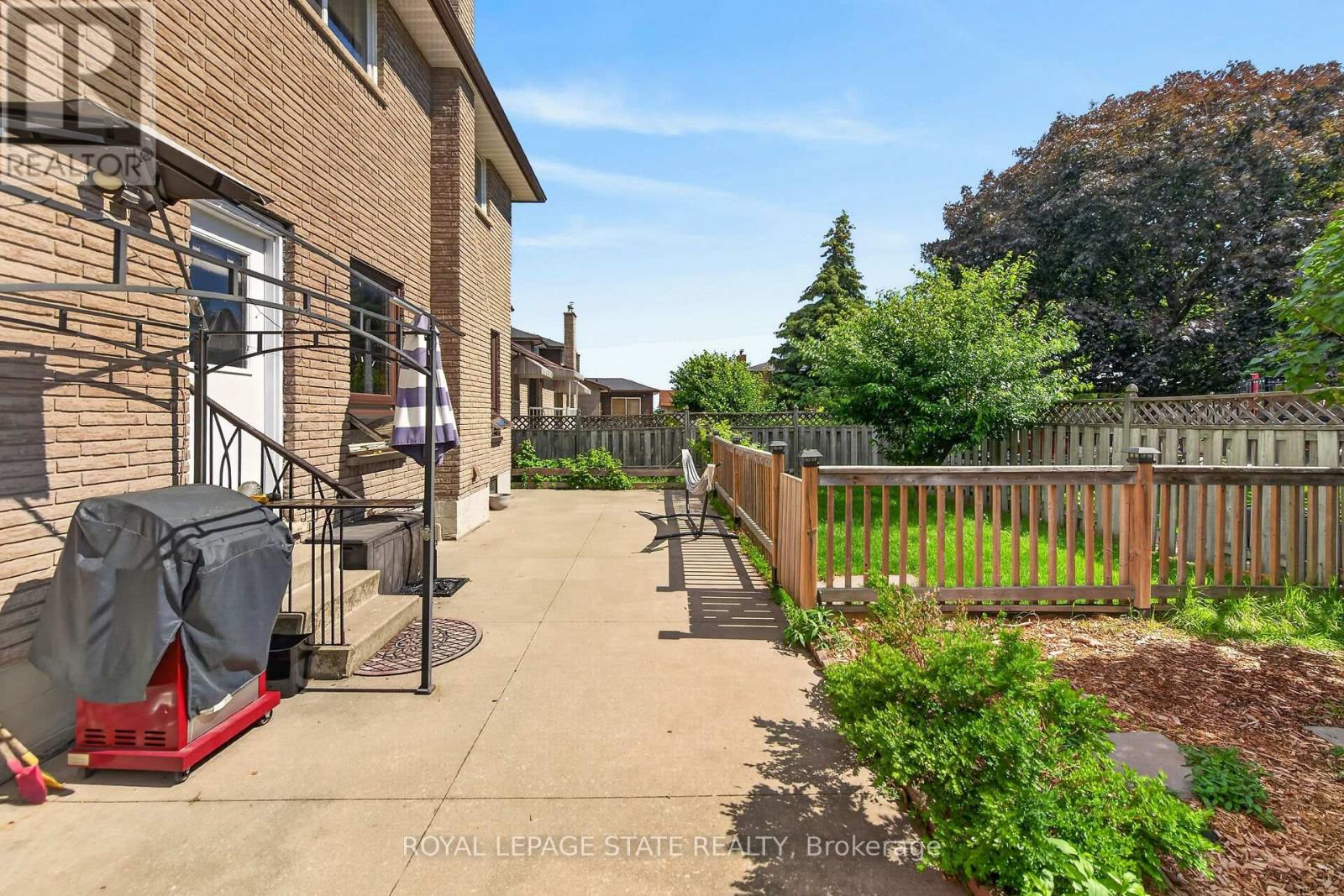 15 ELLEN AVENUE - 45