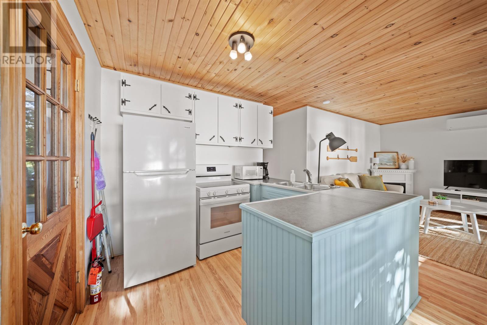 71 Pitt Island Road - 3