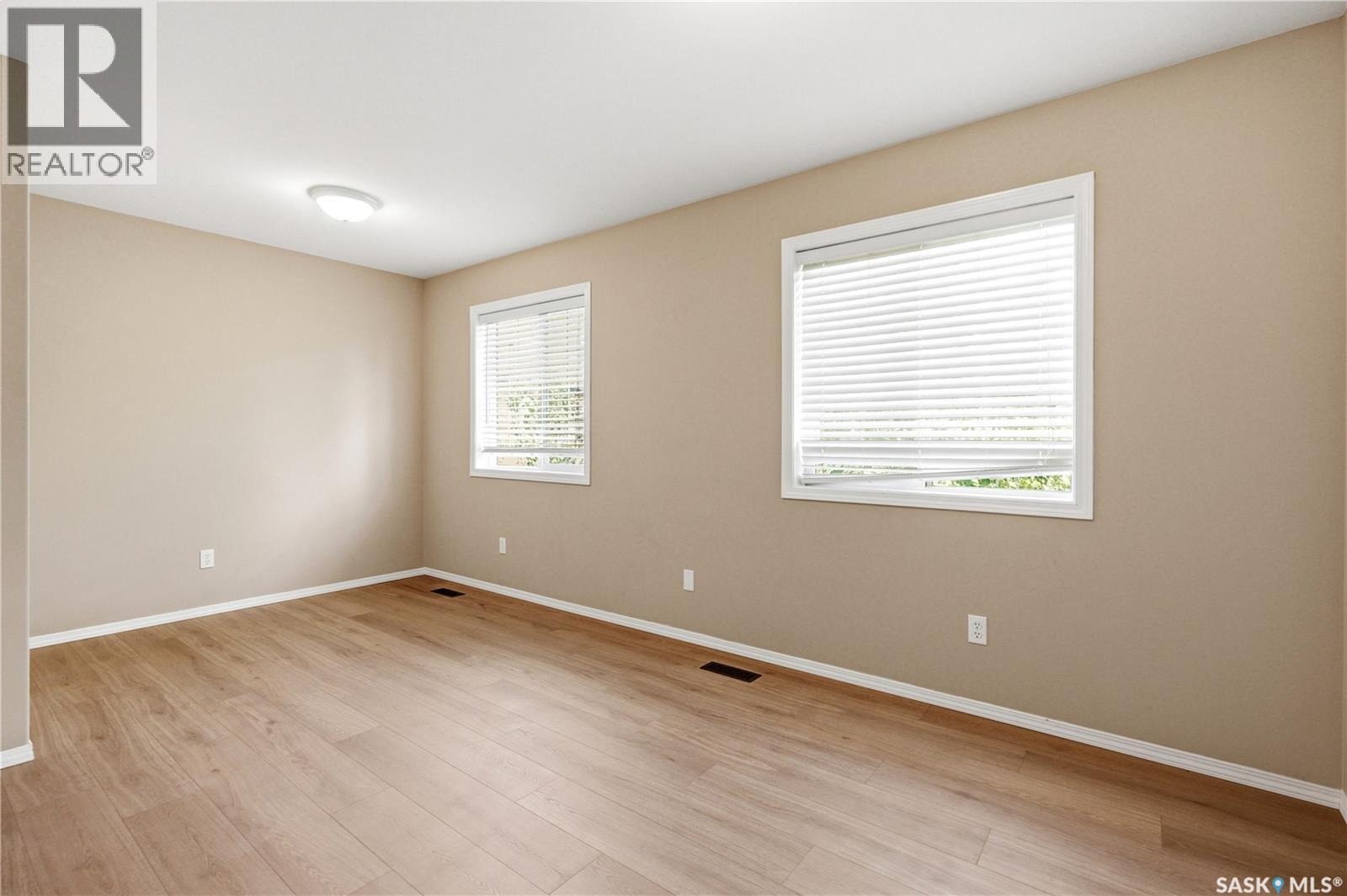 219 670 Kenderdine ROAD — photo 16
