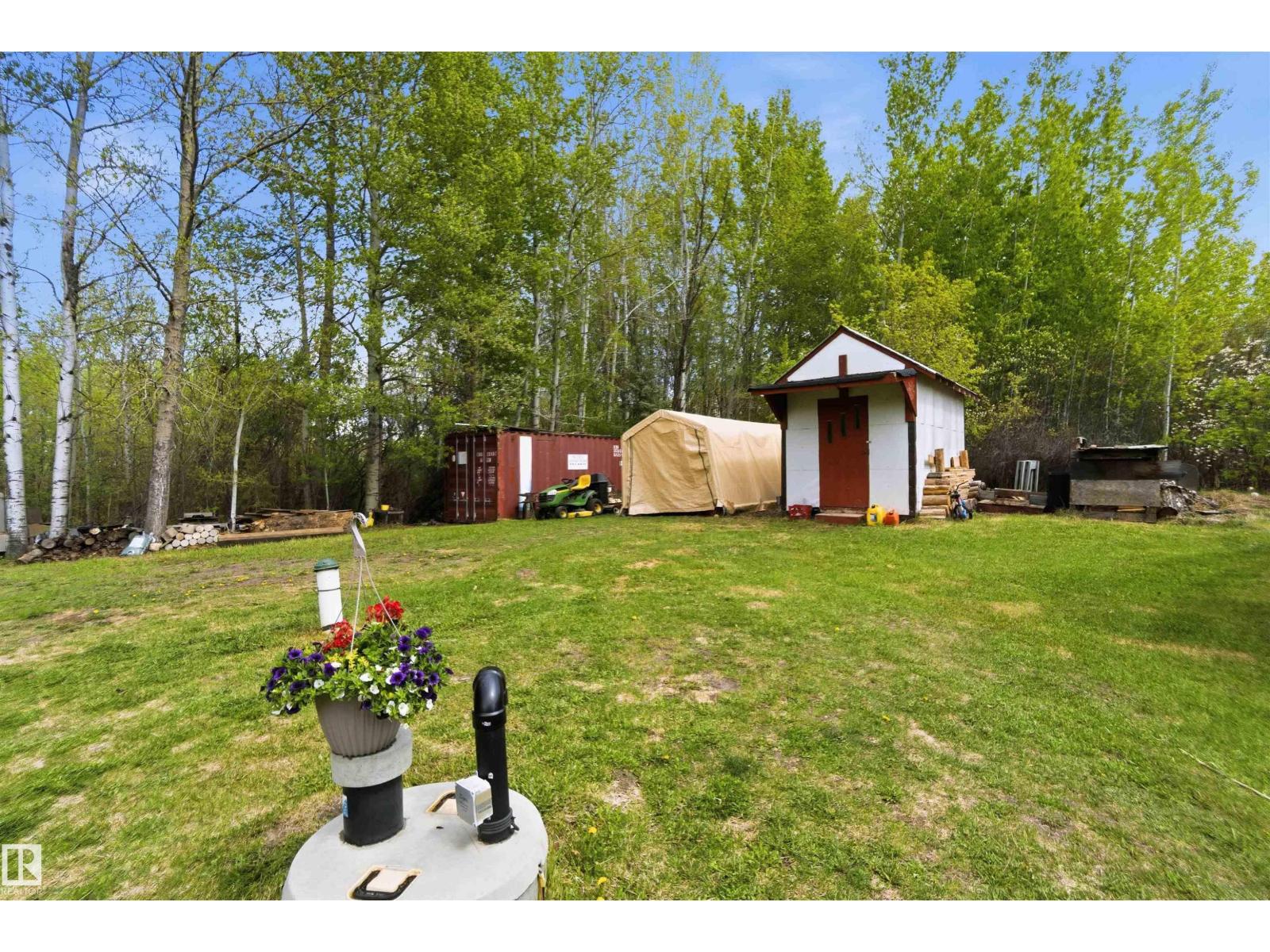 #11 2011 TWP ROAD 510 - 50