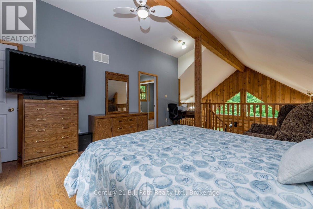 650 CONCESSION 3 ROAD W - 14