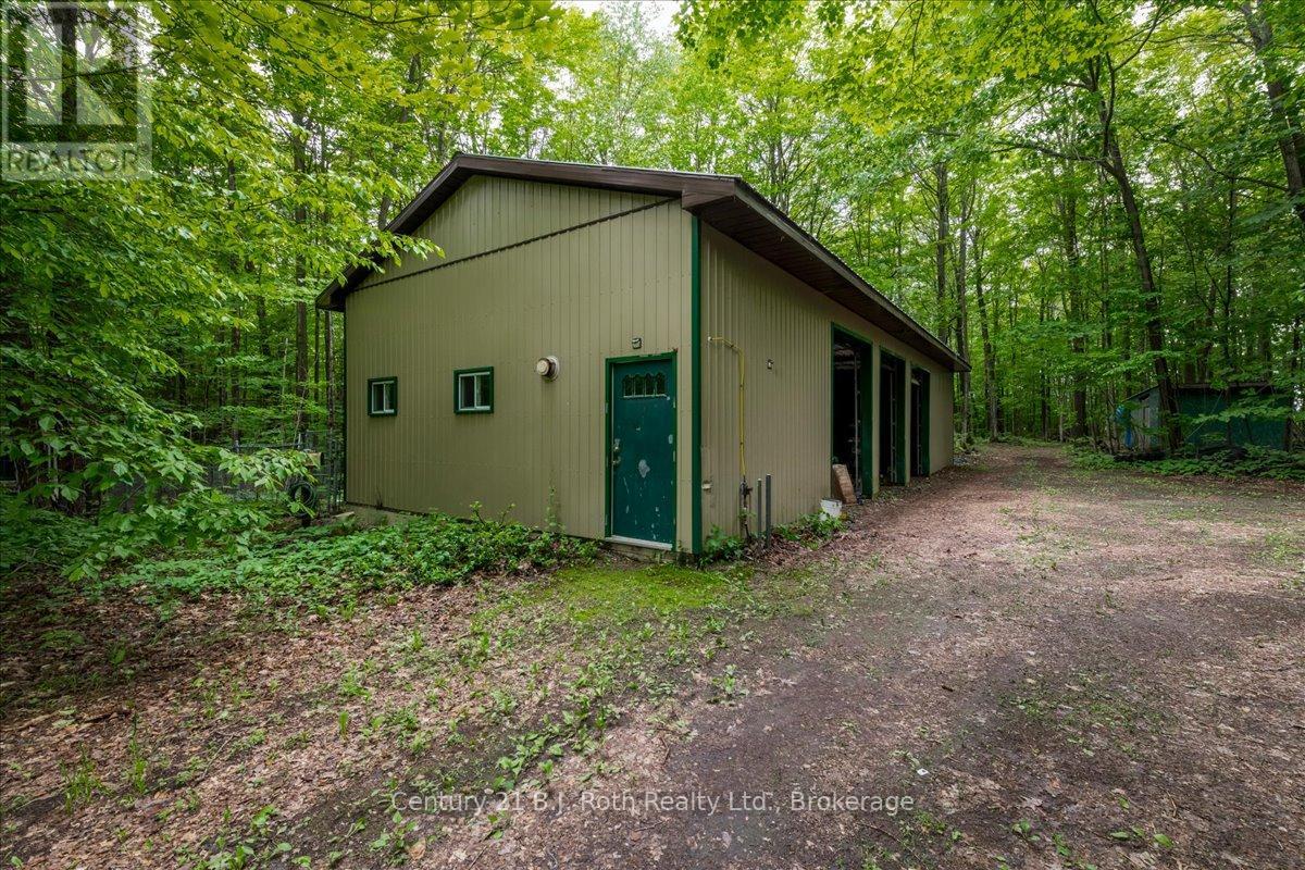 650 CONCESSION 3 ROAD W - 27