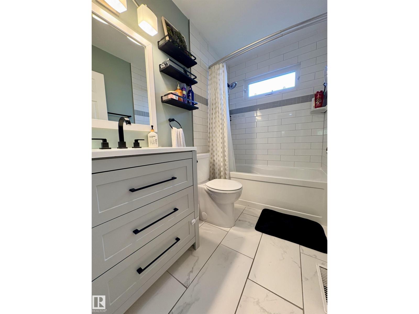 13316 106 ST NW - 17
