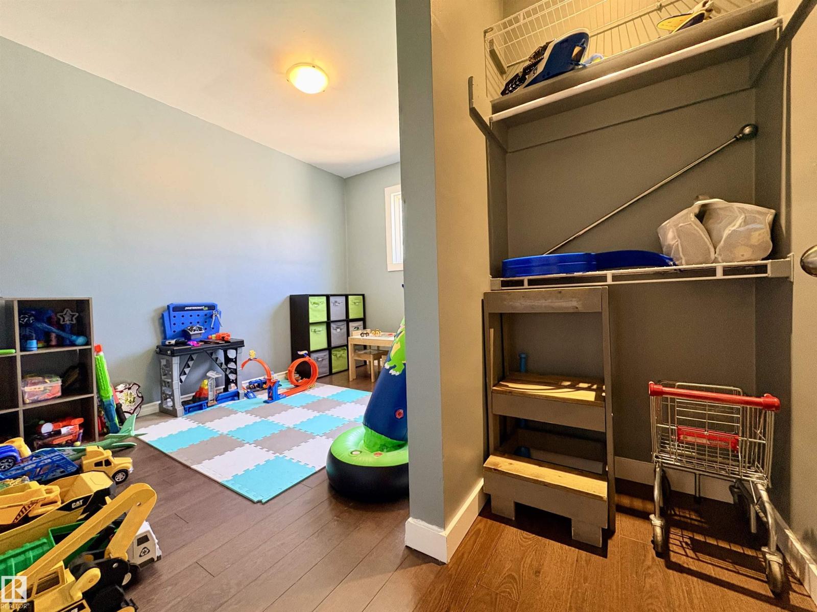 13316 106 ST NW - 22