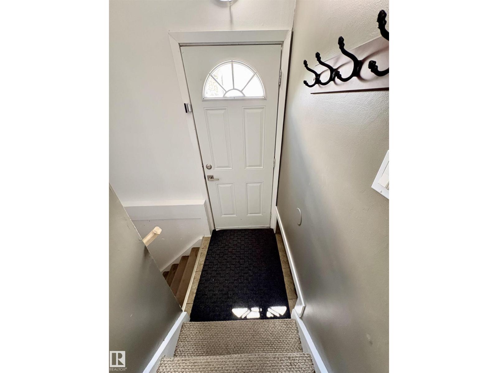 13316 106 ST NW - 24