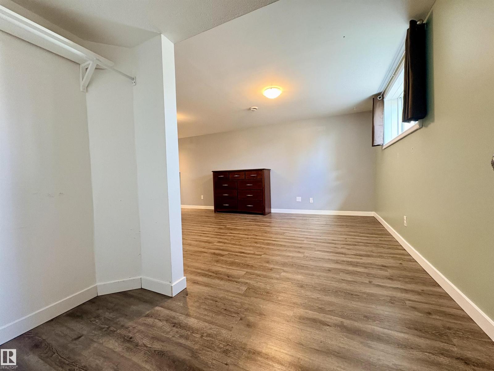 13316 106 ST NW - 29