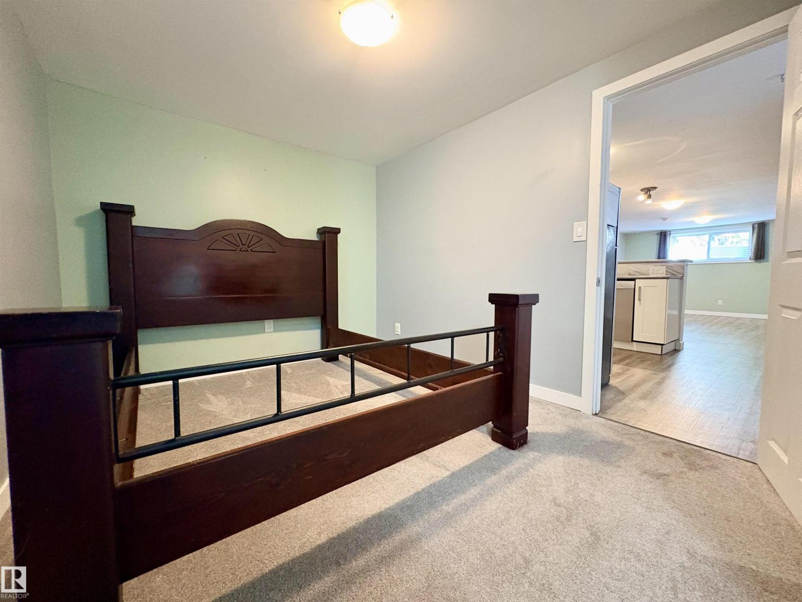 13316 106 ST NW - 42