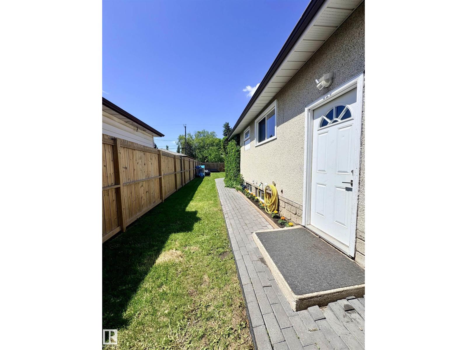 13316 106 ST NW - 46