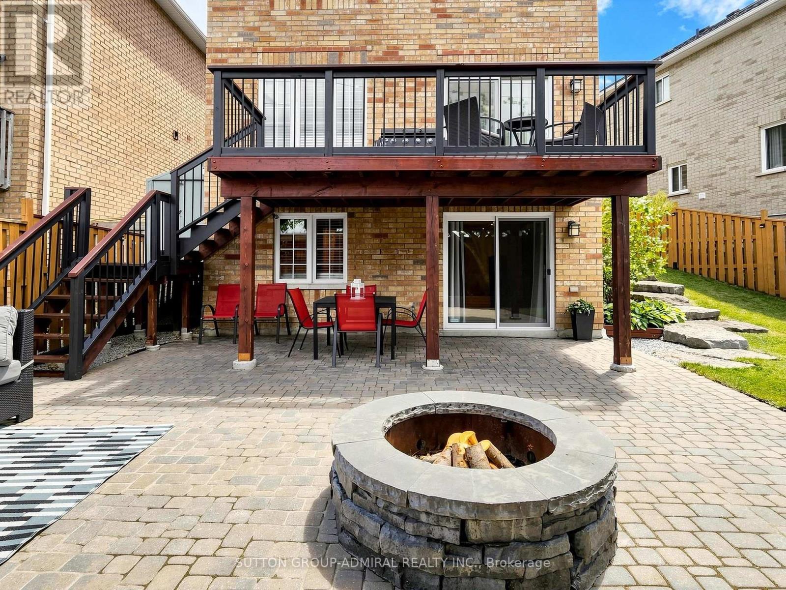 32 BEAVERBROOK CRESCENT - 44