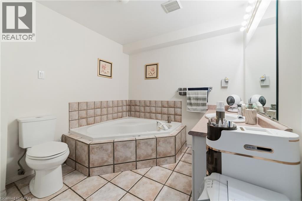 19 SEDONA Court - 13