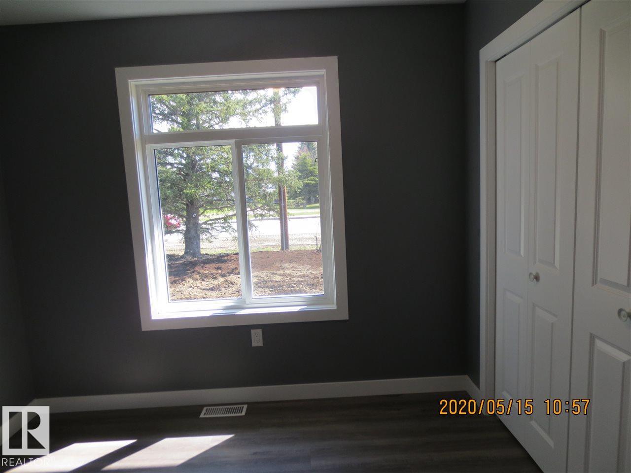5040 50 ST — photo 31
