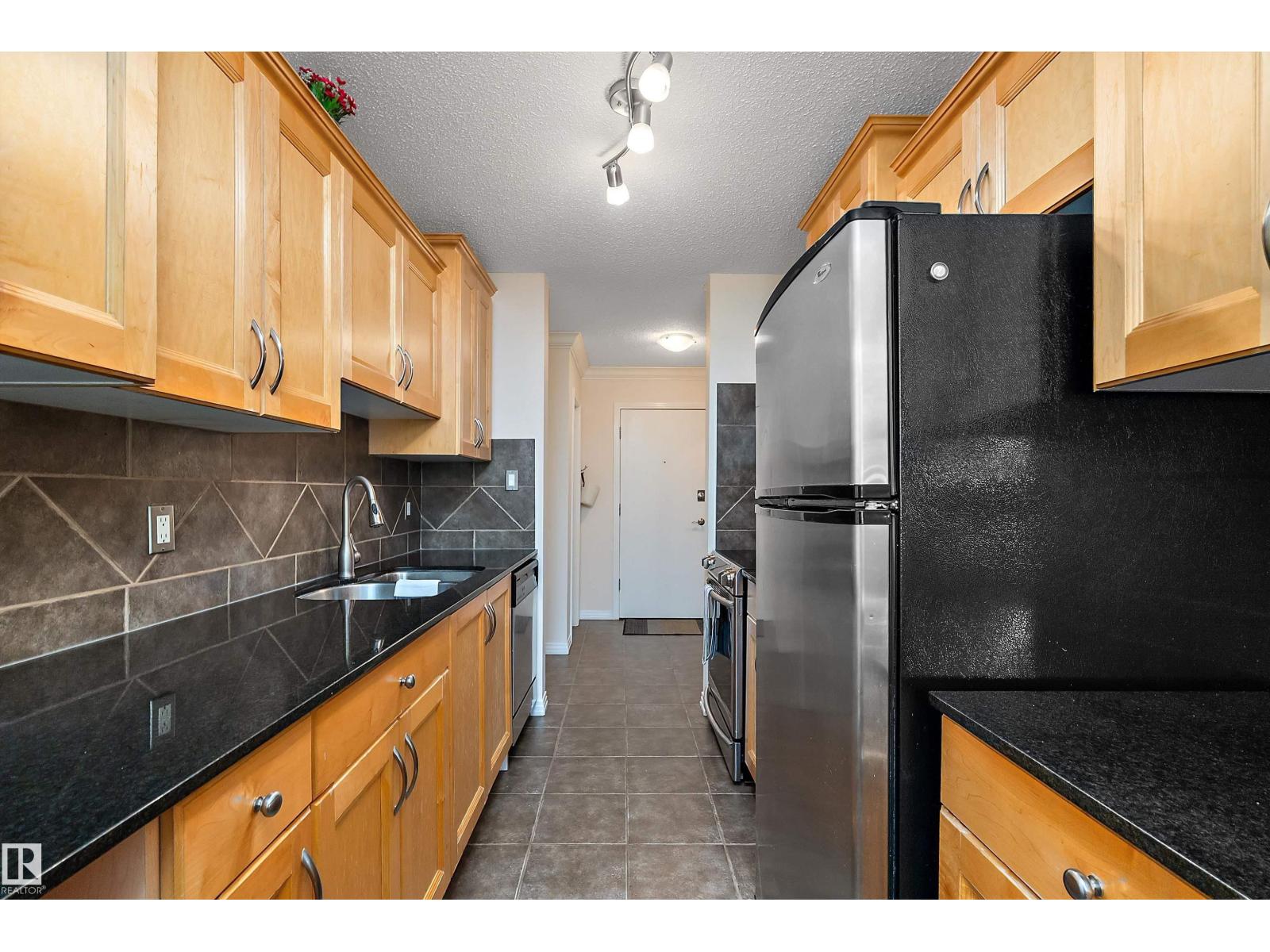 #103 10720 84 AV NW — photo 14