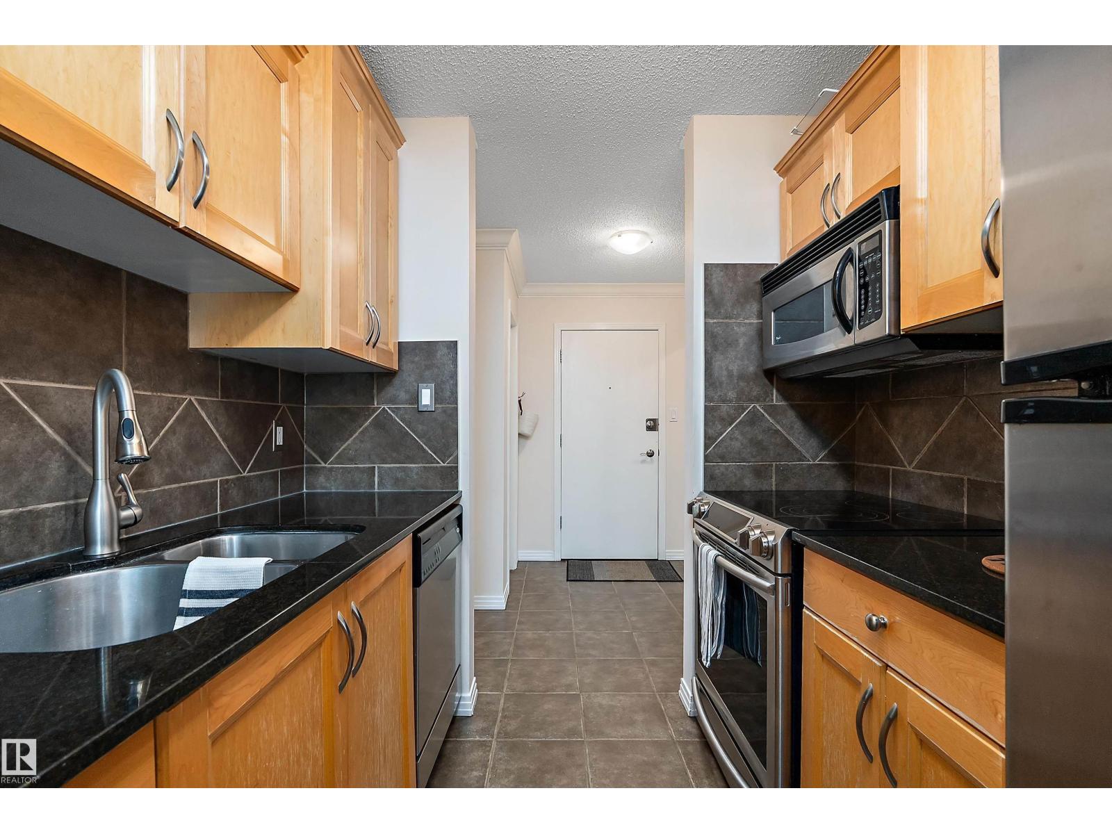 #103 10720 84 AV NW — photo 16