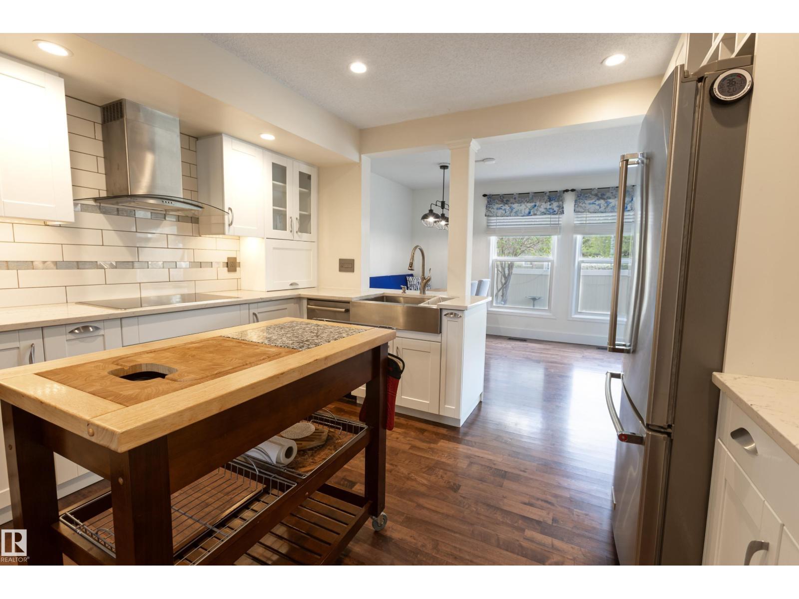 18 GRANDVIEW RG — photo 12