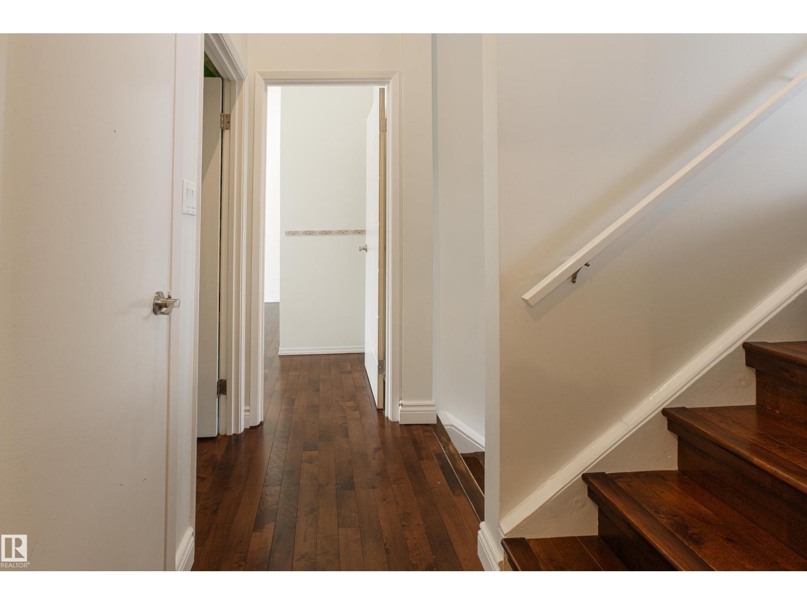 18 GRANDVIEW RG — photo 18