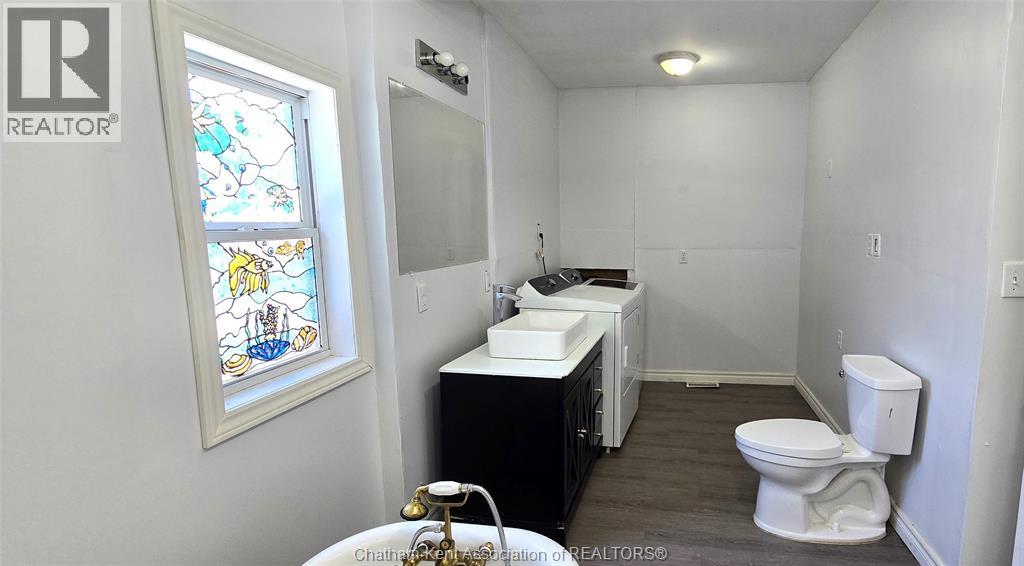 17 Taylor AVENUE - 10