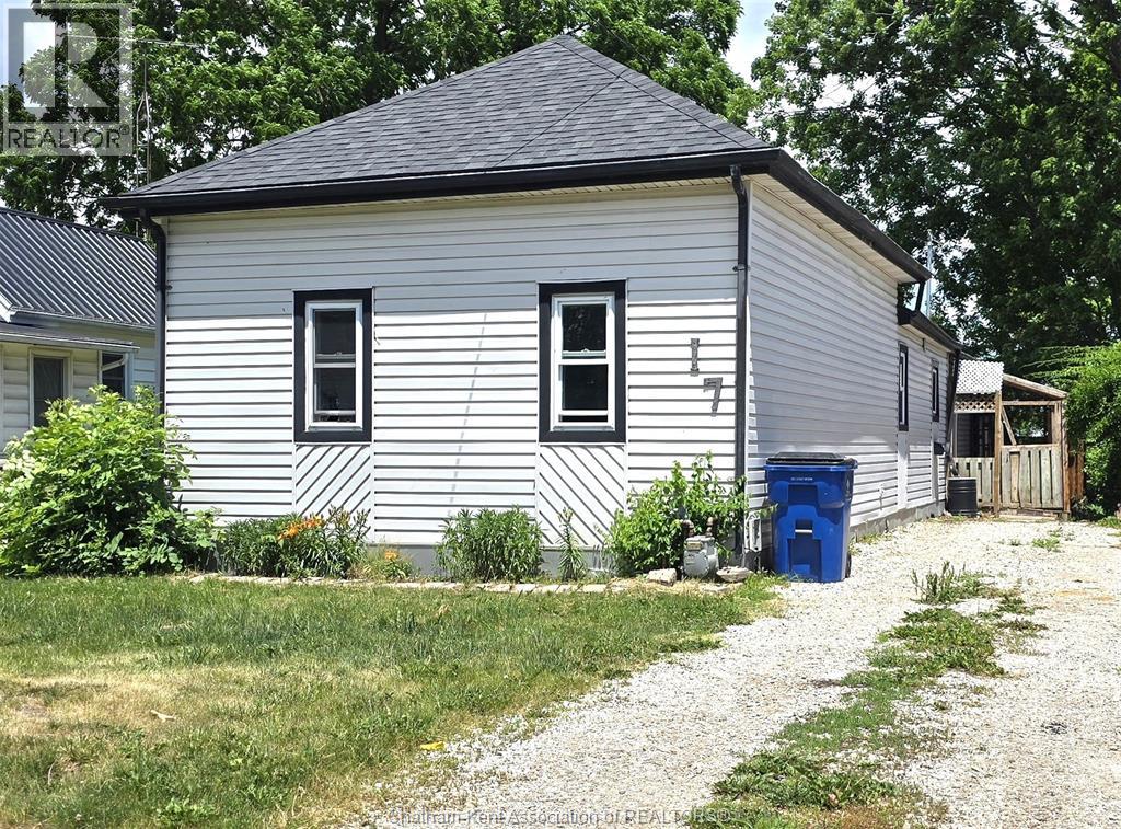 17 Taylor AVENUE - 2