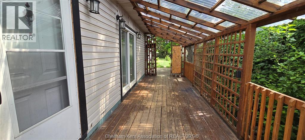 17 Taylor AVENUE - 21
