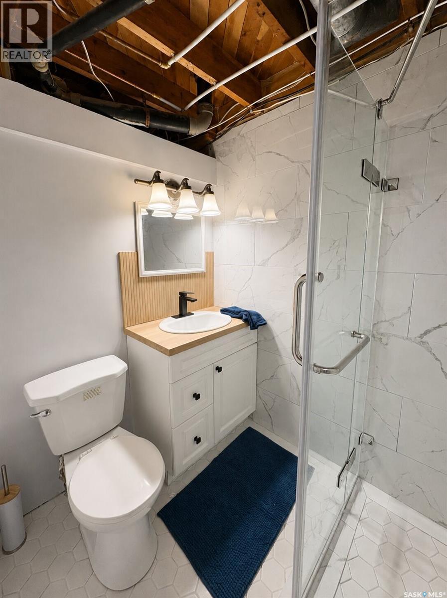3015 5th STREET - 22