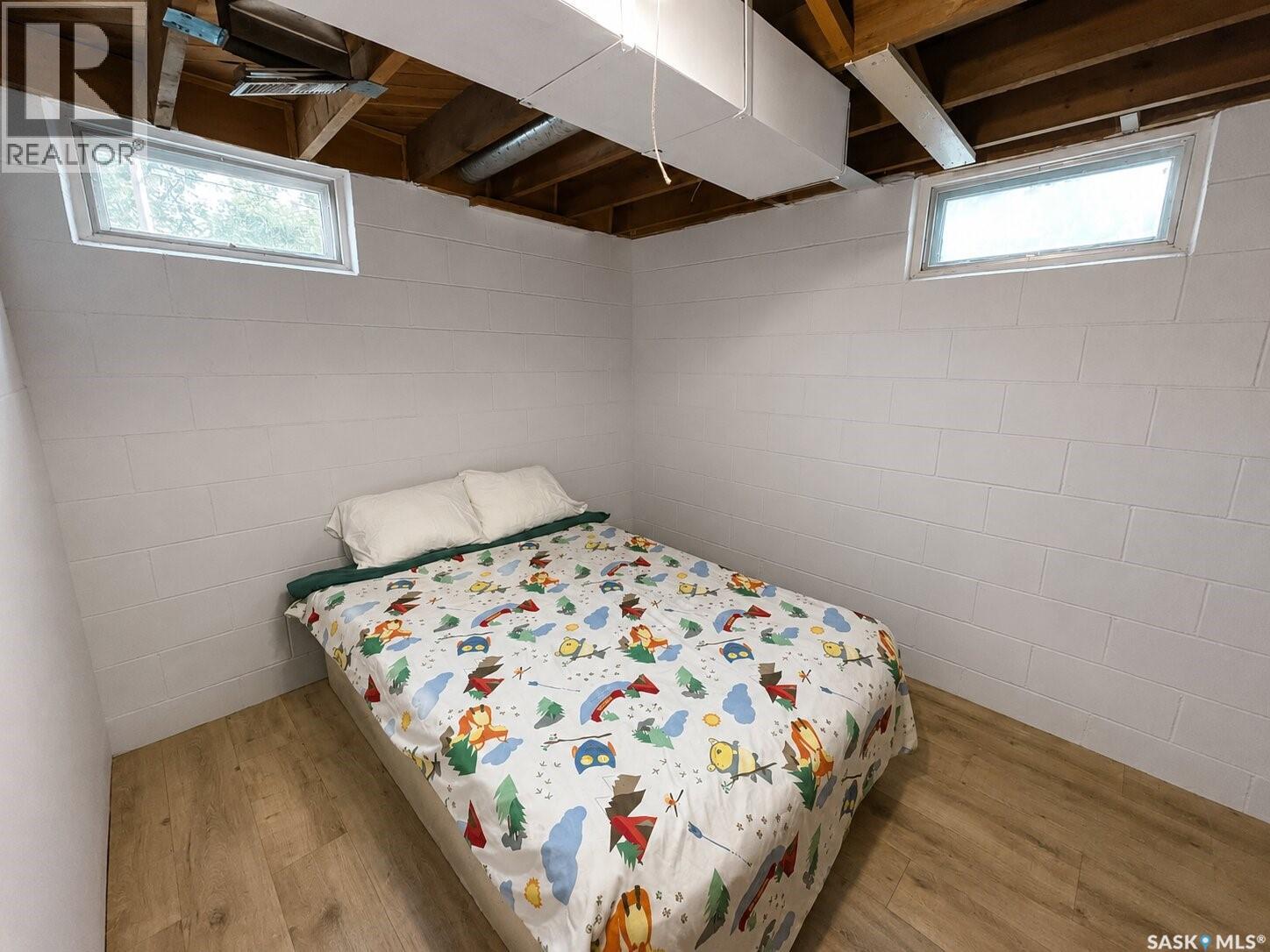 3015 5th STREET - 24