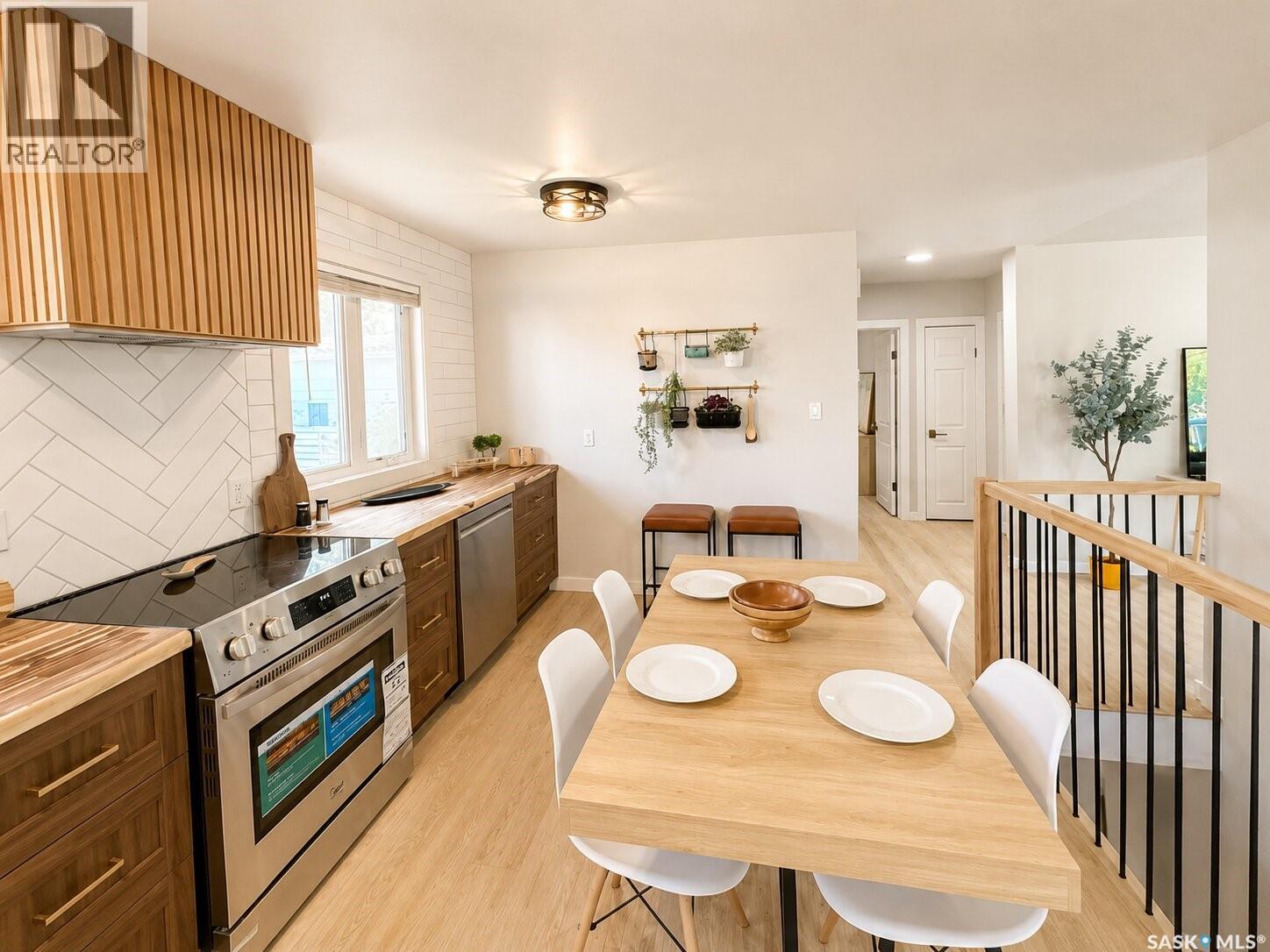 3015 5th STREET - 6